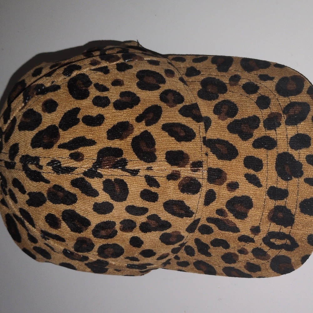 Leopard print corduroy hat